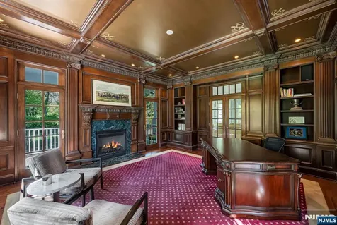 268 Woodside Avenue Franklin Lakes NJ 07417
