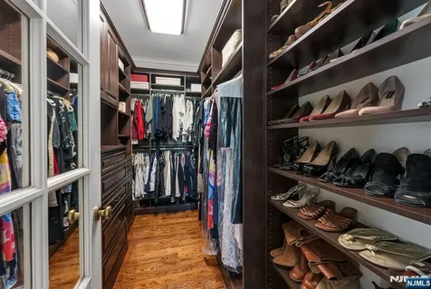268 Woodside Avenue Franklin Lakes NJ 07417