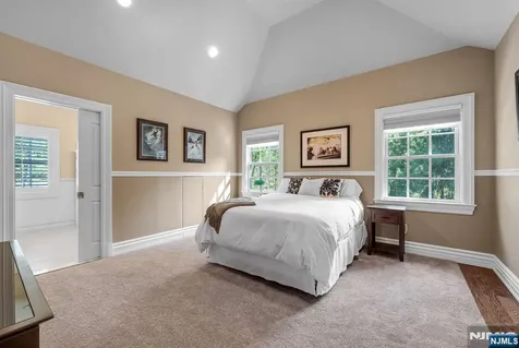 268 Woodside Avenue Franklin Lakes NJ 07417