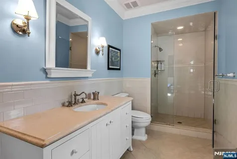 268 Woodside Avenue Franklin Lakes NJ 07417