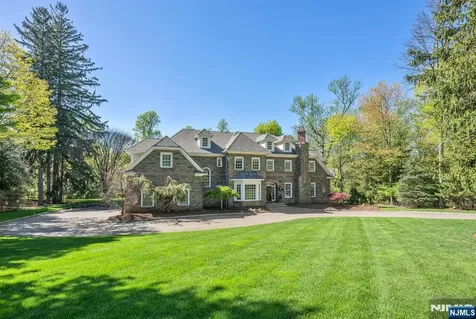 268 Woodside Avenue Franklin Lakes NJ 07417