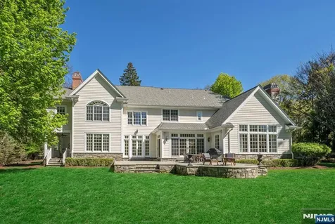 268 Woodside Avenue Franklin Lakes NJ 07417
