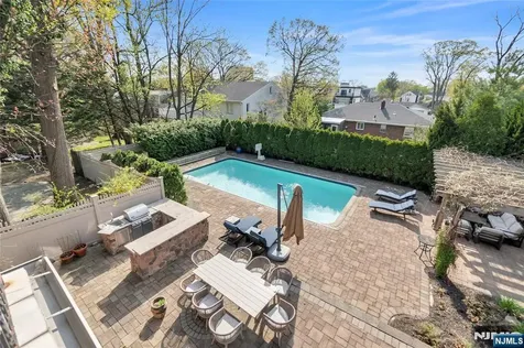 1115 Briar Way Fort Lee NJ 07024