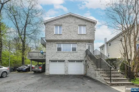 223 Canterbury Avenue North Arlington NJ 07031