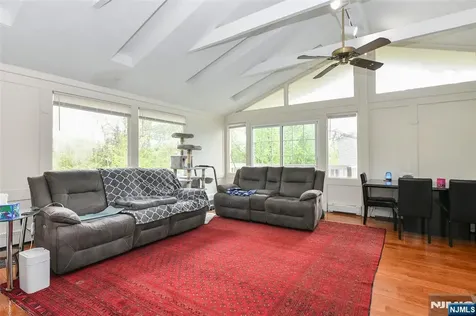 223 Canterbury Avenue North Arlington NJ 07031