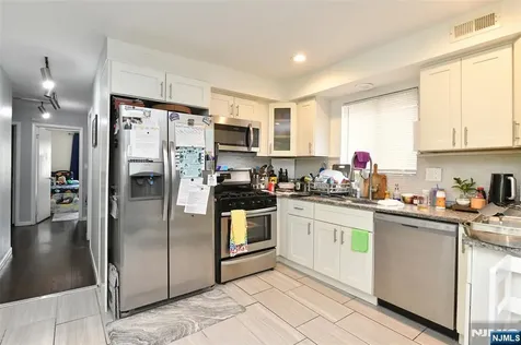 223 Canterbury Avenue North Arlington NJ 07031