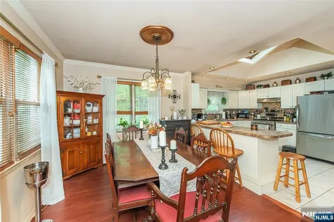 10 Evers Court Wayne NJ 07470