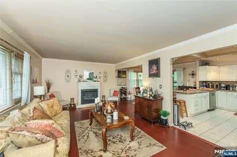 10 Evers Court Wayne NJ 07470
