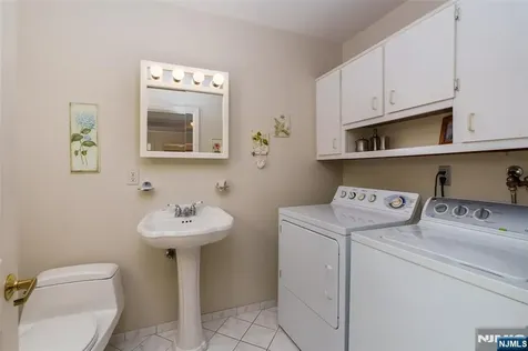 20 Stony Hill Court Butler Borough NJ 07405