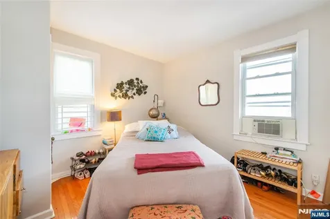 157 Walnut Street Montclair NJ 07042