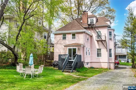 157 Walnut Street Montclair NJ 07042