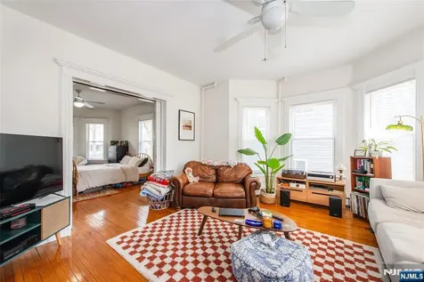 157 Walnut Street Montclair NJ 07042