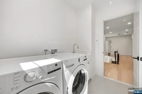 242 Hardenburgh Avenue Demarest NJ 07627