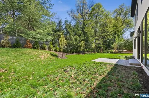 242 Hardenburgh Avenue Demarest NJ 07627