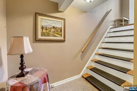 5 Seminole Way West Milford NJ 07480