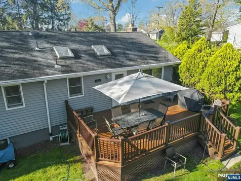 5 Seminole Way West Milford NJ 07480