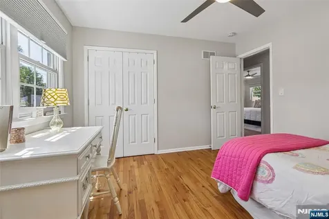 459 Ellis Place Wyckoff NJ 07481