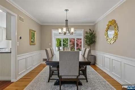 459 Ellis Place Wyckoff NJ 07481