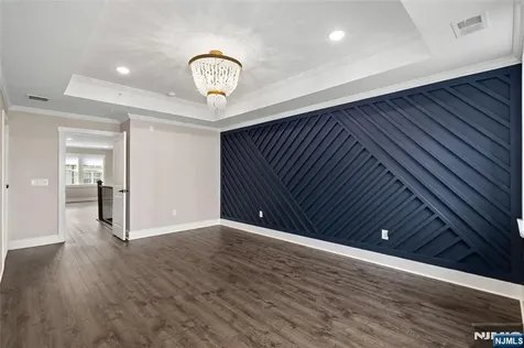 81 Arnold Drive Wood Ridge NJ 07075