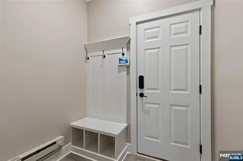 81 Arnold Drive Wood Ridge NJ 07075