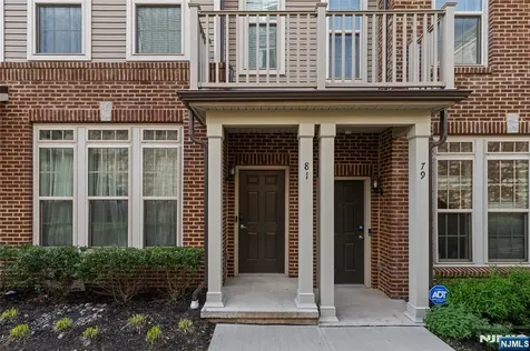 81 Arnold Drive Wood Ridge NJ 07075