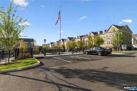 81 Arnold Drive Wood Ridge NJ 07075