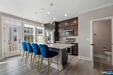 81 Arnold Drive Wood Ridge NJ 07075