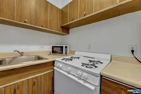 6 Horizon Fort Lee NJ 07024