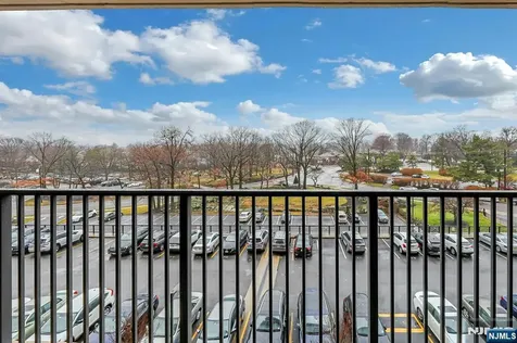 6 Horizon Fort Lee NJ 07024