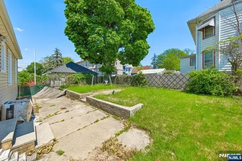 393 Main Street Ridgefield Park NJ 07660