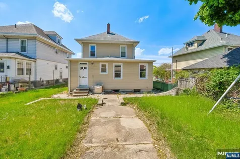 393 Main Street Ridgefield Park NJ 07660