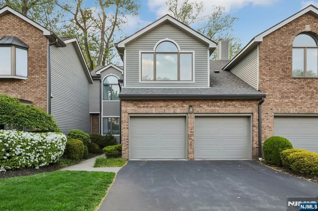 79 Lakeview Drive Old Tappan NJ 07675