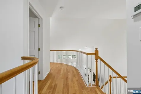 79 Lakeview Drive Old Tappan NJ 07675