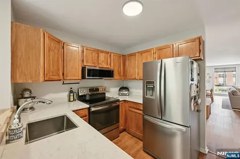50 Pine Street Montclair NJ 07042