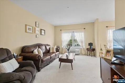 9224 Richmond Road West Milford NJ 07480