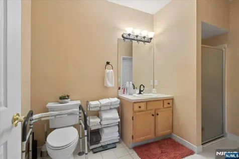 9224 Richmond Road West Milford NJ 07480