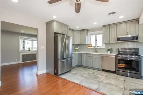 40 Winslow Terrace Fair Lawn NJ 07410