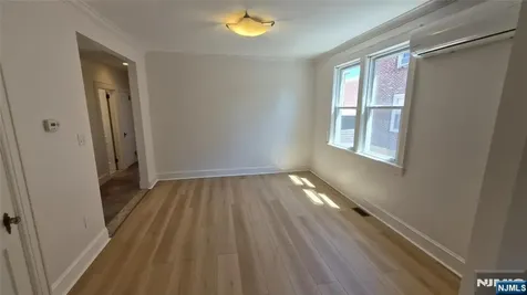225 Hudson Place Cliffside Park NJ 07010