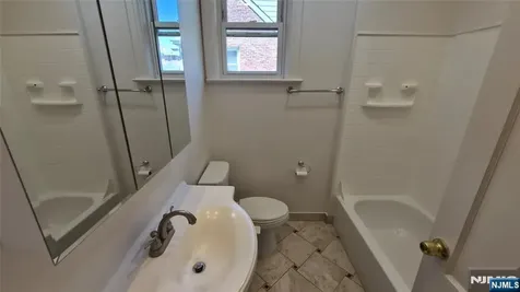 225 Hudson Place Cliffside Park NJ 07010