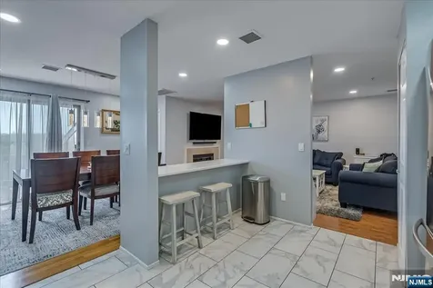 48 Buchanon Court West Orange NJ 07052