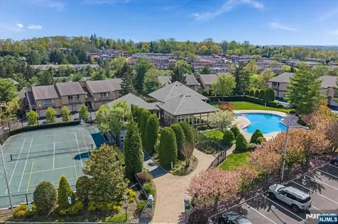 48 Buchanon Court West Orange NJ 07052
