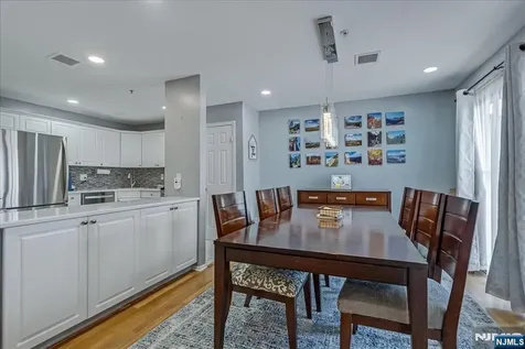 48 Buchanon Court West Orange NJ 07052