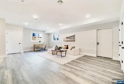 31 Grace Street Irvington NJ 07111