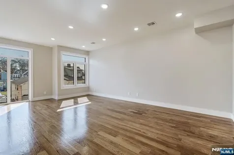 31 Grace Street Irvington NJ 07111