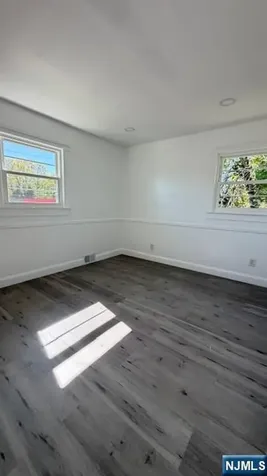 34 Myrtle Avenue Allendale NJ 07401