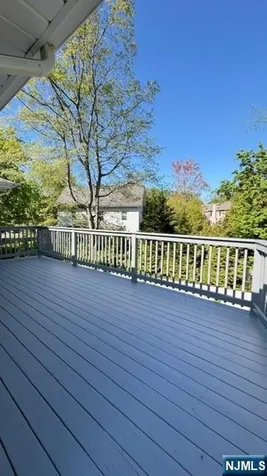 34 Myrtle Avenue Allendale NJ 07401