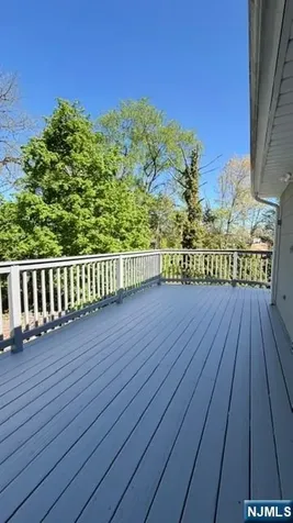 34 Myrtle Avenue Allendale NJ 07401