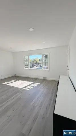 34 Myrtle Avenue Allendale NJ 07401