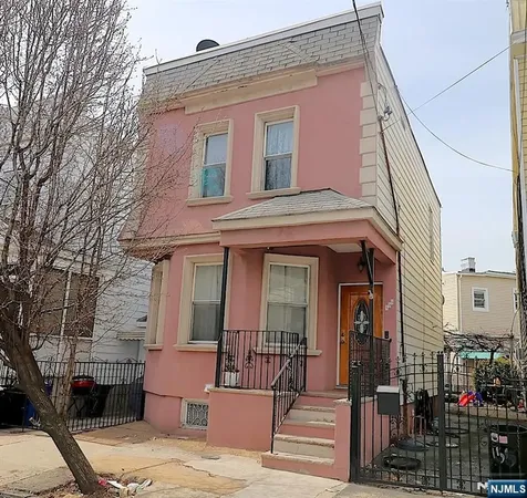 155 Brill Street Newark NJ 07105