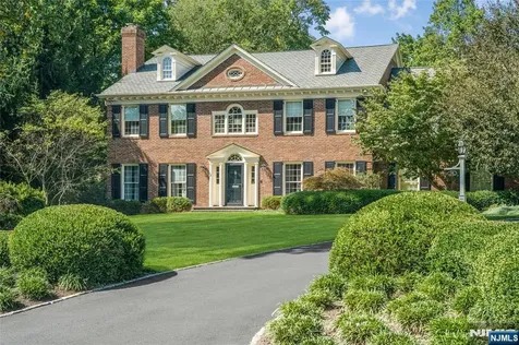 31 Forest Drive Millburn NJ 07078